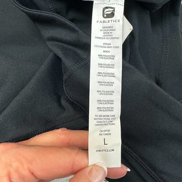 NWT - Fabletics Capris - Size L - Picture 8 of 8